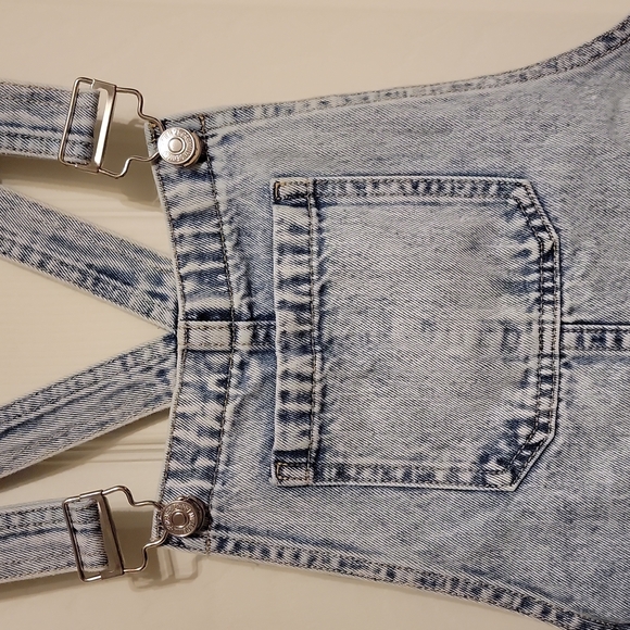 Denim suspender dress - Picture 3 of 4